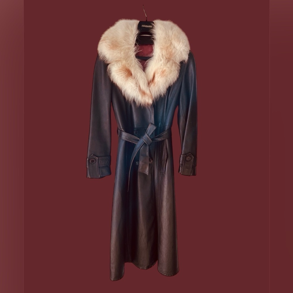 Vintage brown Leather and faux fur trimmed long coat, belted - size small-medium
